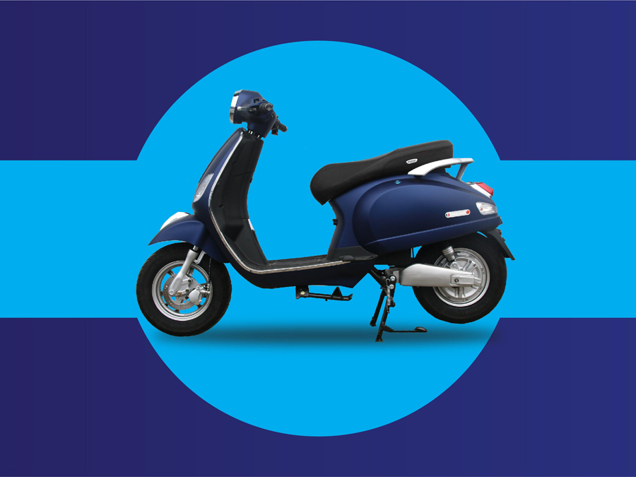 Xe máy điện BEFORE ALL LATINA đèn LED màu xanh