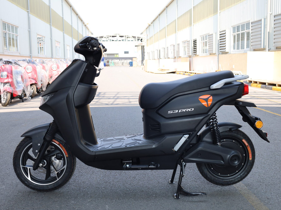 Siêu thị xe máy điện;Thế giới xe máy điện;Xe máy điện chính hãng