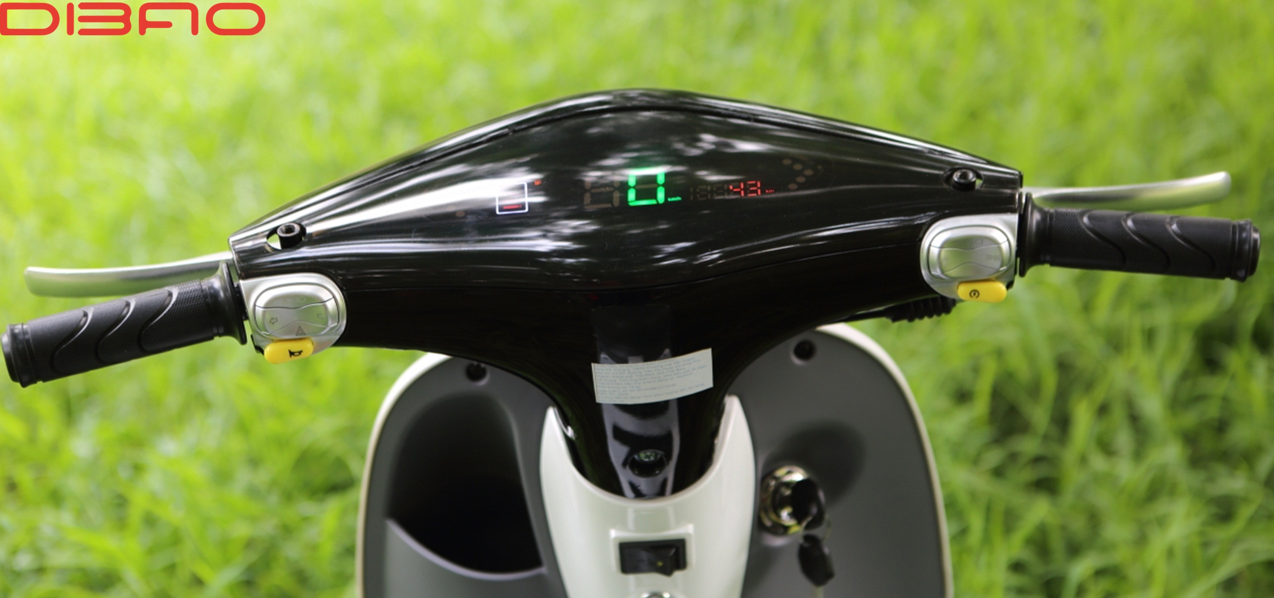 Xe máy tay ga 50cc DIBAO GOFAST