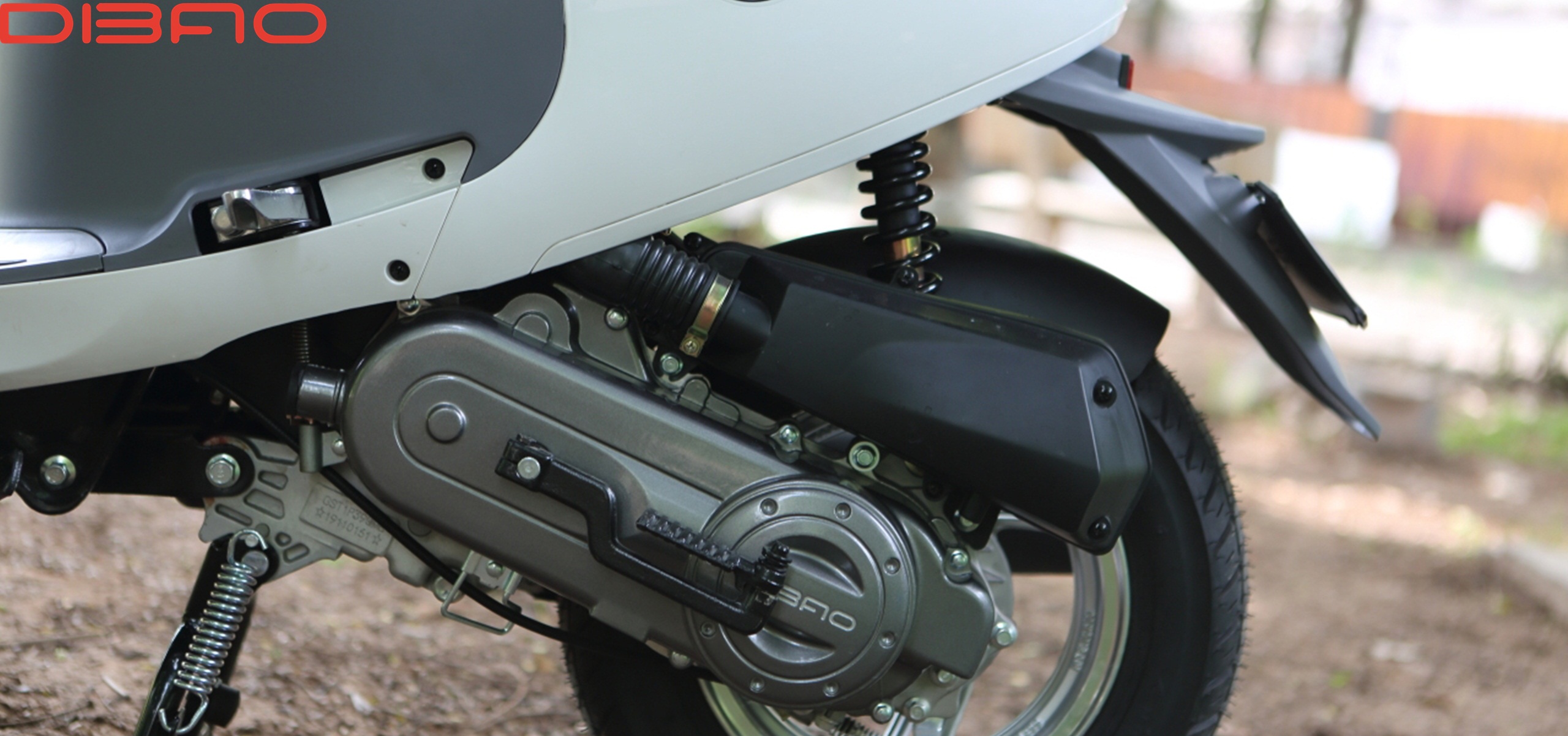 Xe máy tay ga 50cc DIBAO GOFAST