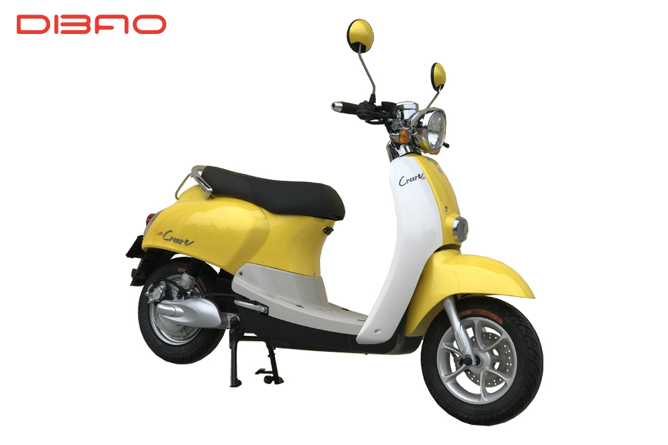 Xe máy điện DIBAO CREER E màu vàng trắng