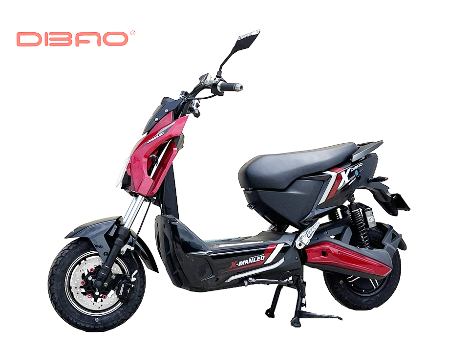Xe máy điện DIBAO XMAN LEO màu đỏ